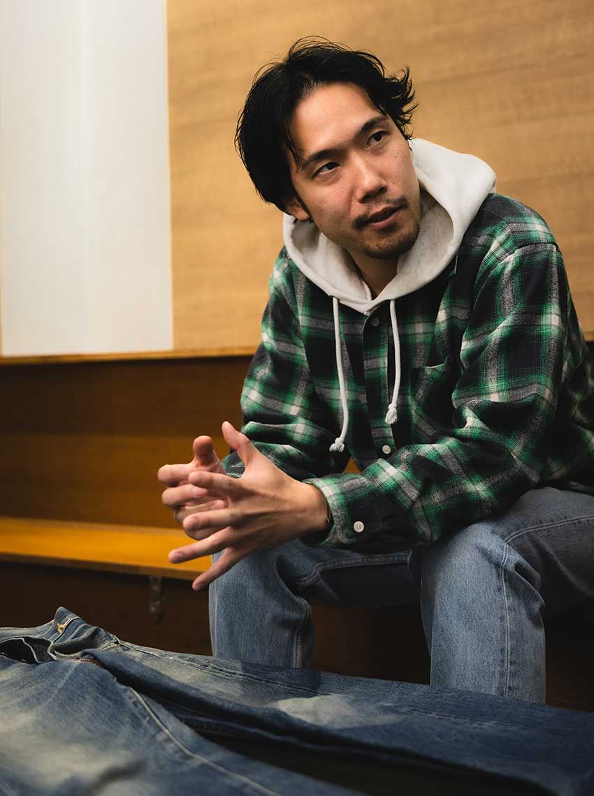 「兄の影響でリーバイス好きに」舞台役者が日常使いする4本の“501”。復刻、ブラック、ワイドetc. - 12枚目の画像