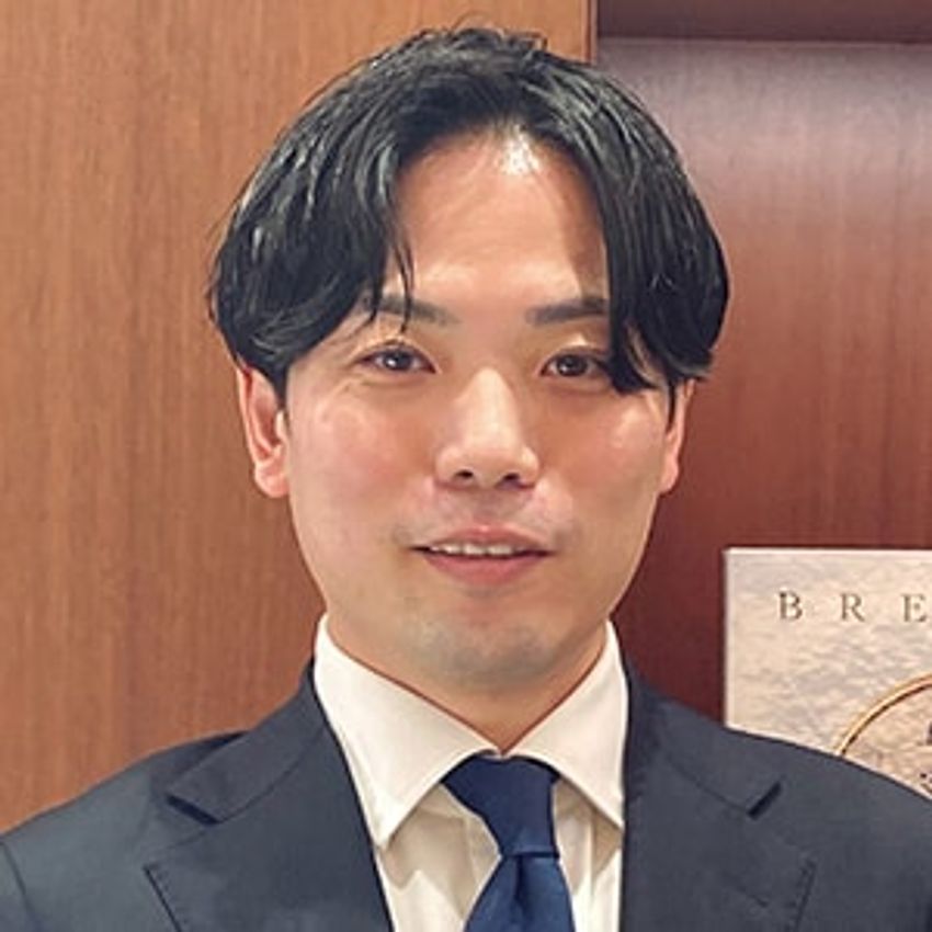 カルティエ “タンク”のソーラーモデルも！先進技術を搭載した“現代的クラシック時計”という選択 - 8枚目の画像