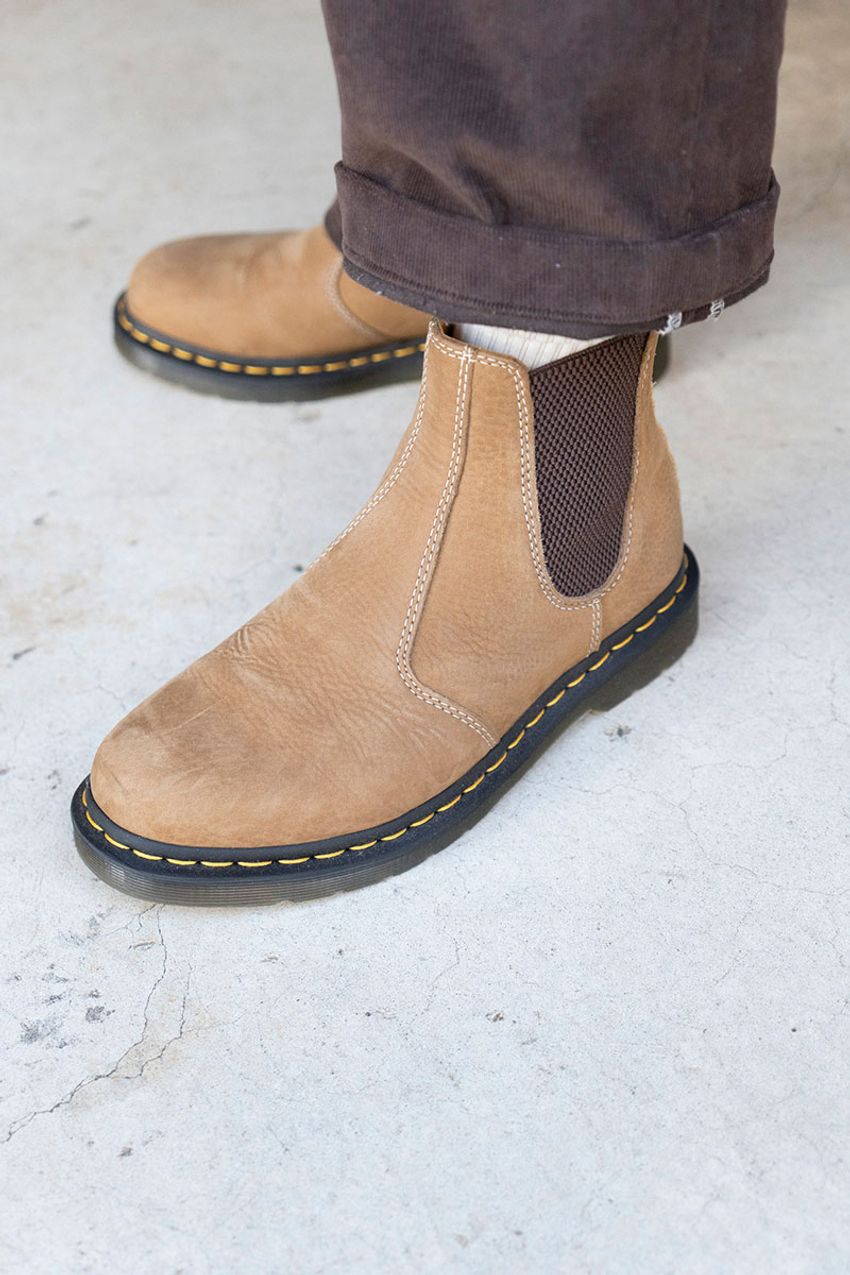 “レザージャケット”人気はまだまだ継続中！サラりと着こなした洒落者3人をスナップハント - 4枚目の画像