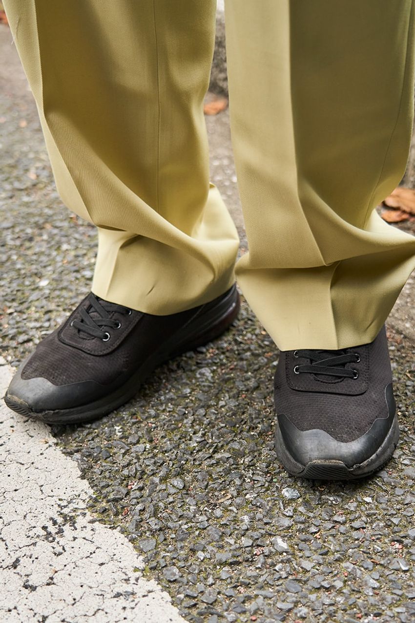 街角人気、絶好調！「オーラリー」のアイテム、みんなどう使う？アウター、インナーetc. - 6枚目の画像