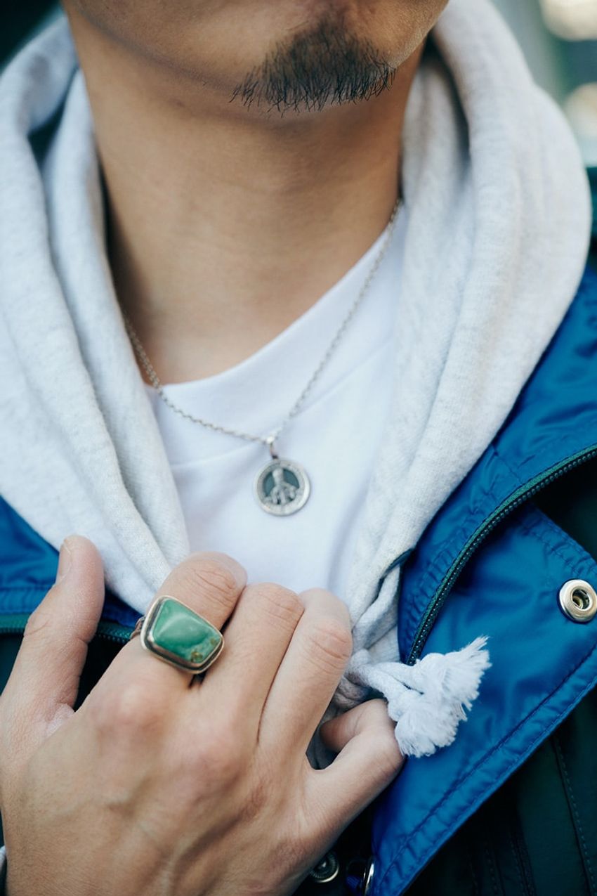 「チャンピオン」のパーカはやっぱり使える！街行く30代の大人から導く春のスタイル好例 - 10枚目の画像