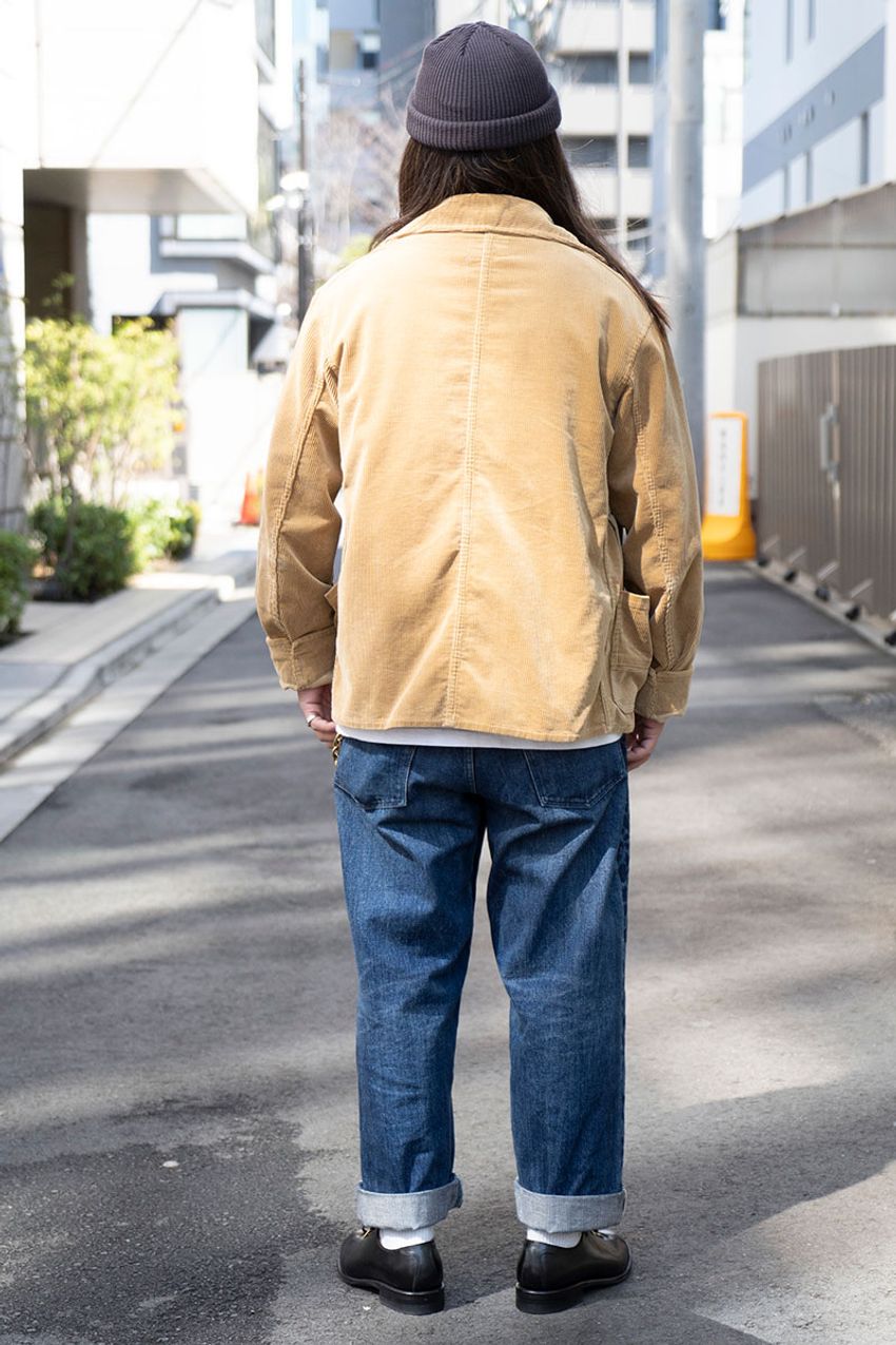 春の“重ね着上手”を招集！洒落者3名が実践したノーカラー合わせ、白Tの裾出しetc. - 6枚目の画像