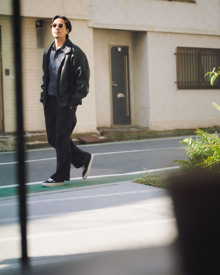 「19SO」鈴木真悟さんのプライベートに突撃パパラッチ！リアル私服はレザー古着、Gジャンetc. - 14枚目の画像