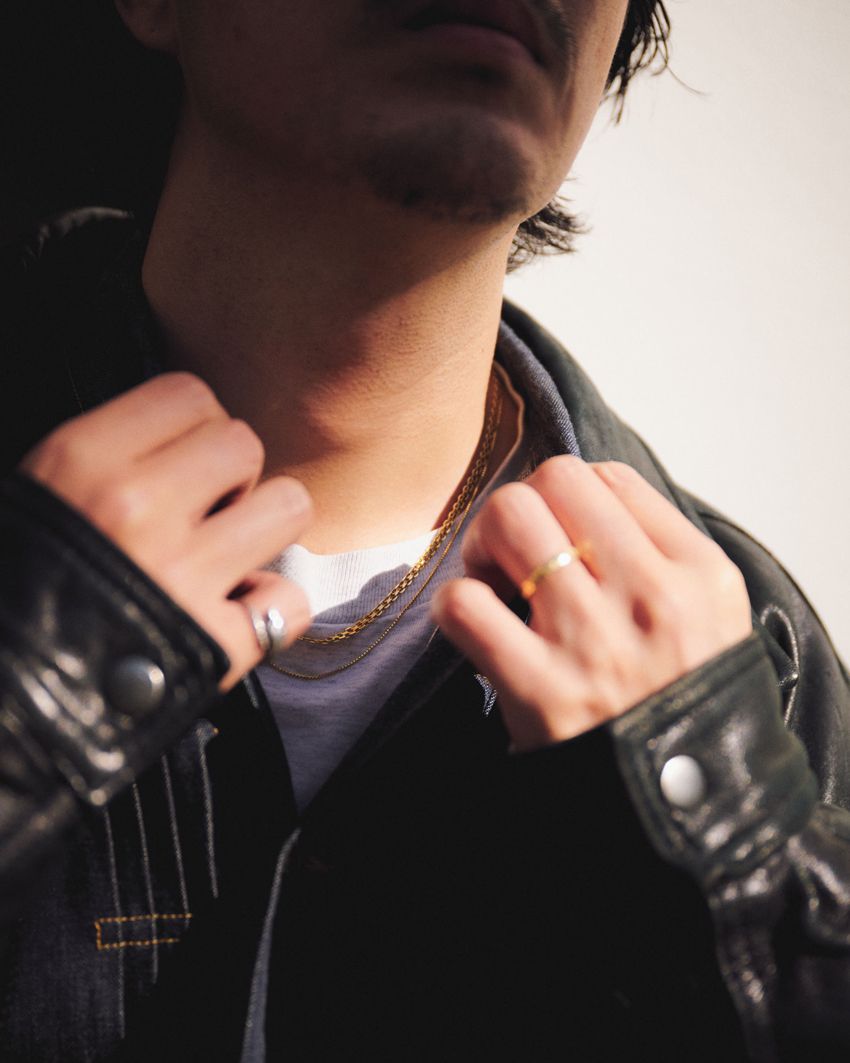 「19SO」鈴木真悟さんのプライベートに突撃パパラッチ！リアル私服はレザー古着、Gジャンetc. - 25枚目の画像