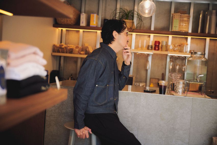 「19SO」鈴木真悟さんのプライベートに突撃パパラッチ！リアル私服はレザー古着、Gジャンetc. - 31枚目の画像