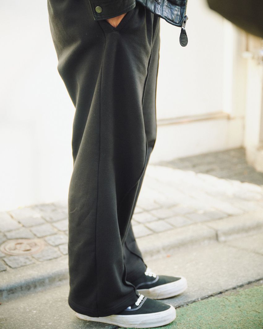 「19SO」鈴木真悟さんのプライベートに突撃パパラッチ！リアル私服はレザー古着、Gジャンetc. - 9枚目の画像