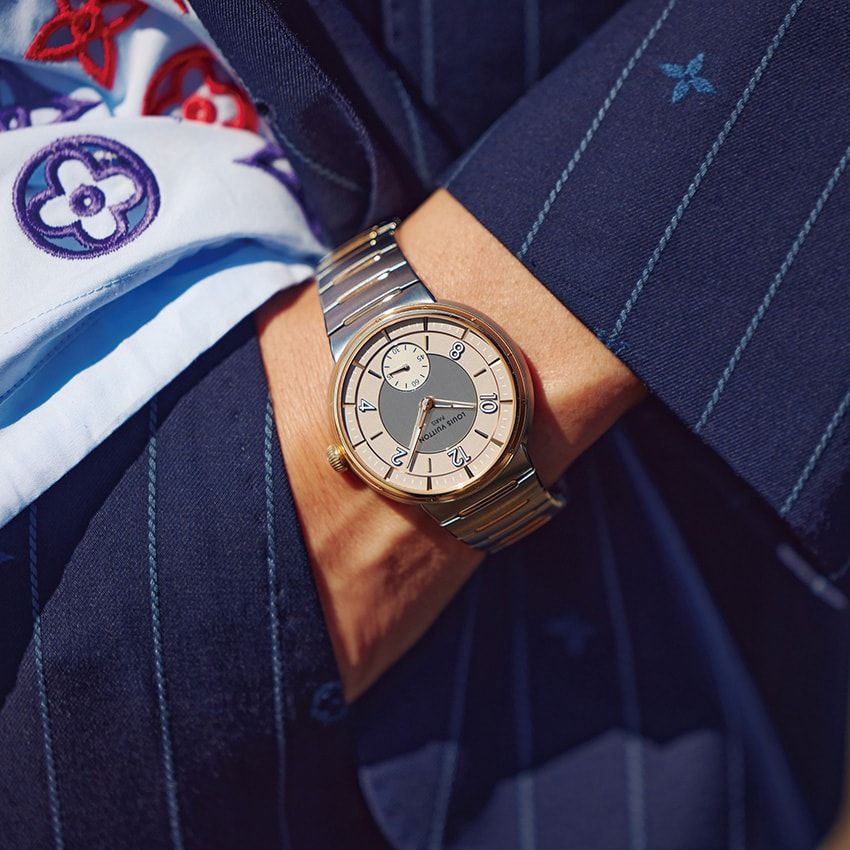 腕時計410万3000円／ルイ・ヴィトン