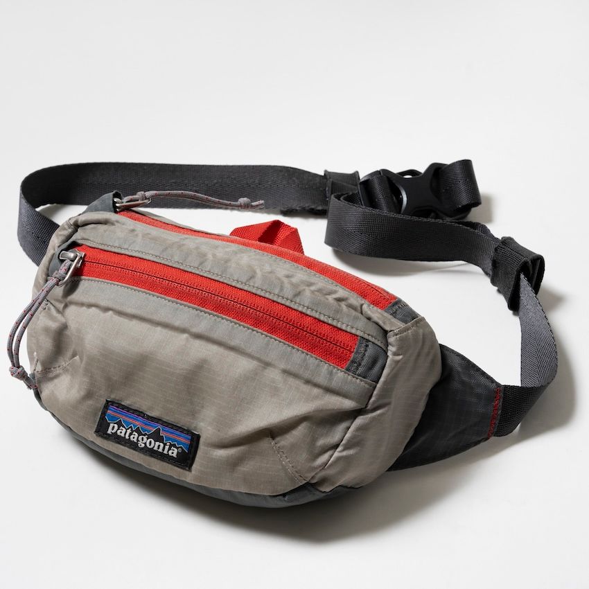 「パタゴニア」のウエストポーチ（原 私物）