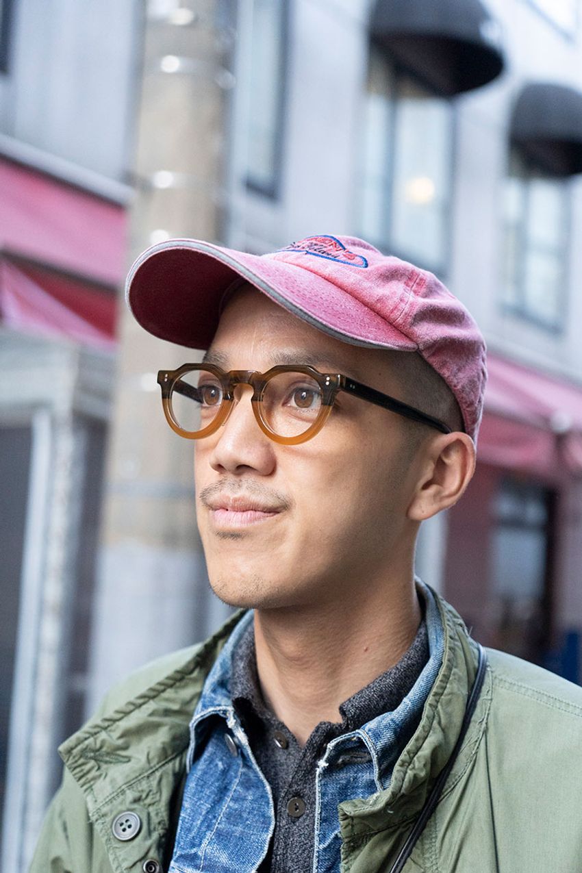 春の「デニム・オン・デニム」スタイル、3名の成功例！コーデに差をつけるポイントを解説 - 4枚目の画像