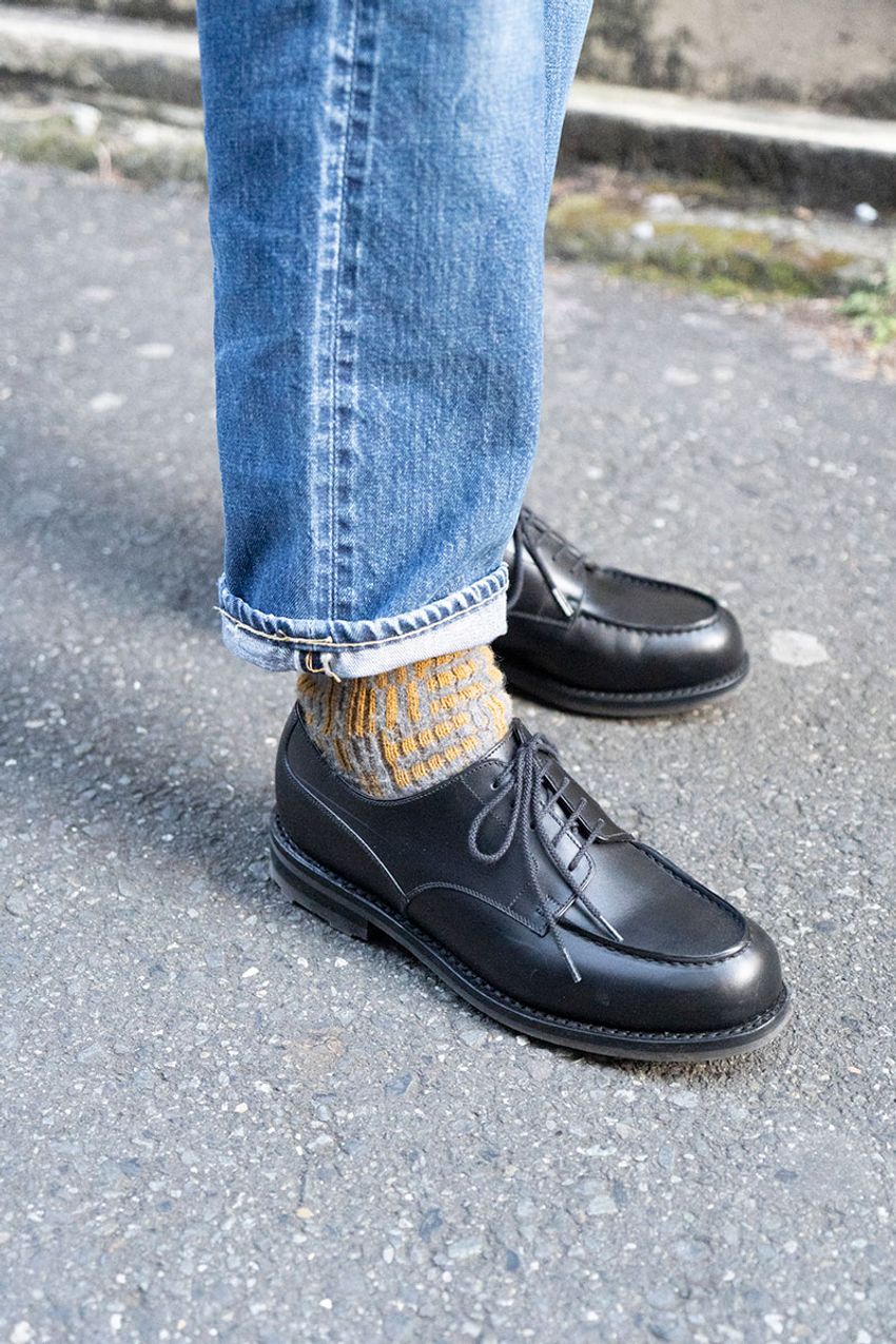 春の「デニム・オン・デニム」スタイル、3名の成功例！コーデに差をつけるポイントを解説 - 10枚目の画像