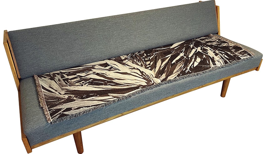 デザイナー 榎本光希の機能美溢れるリビングプロダクト。主役はハンス