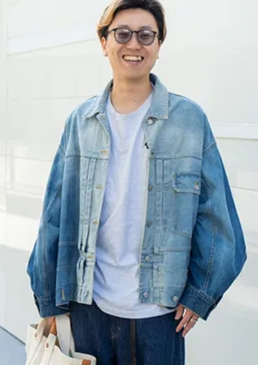 「デニムジャケットはビッグシルエット派」の大人たち。愛用ブランドはグラフペーパー、リーバイスetc. - 1枚目の画像