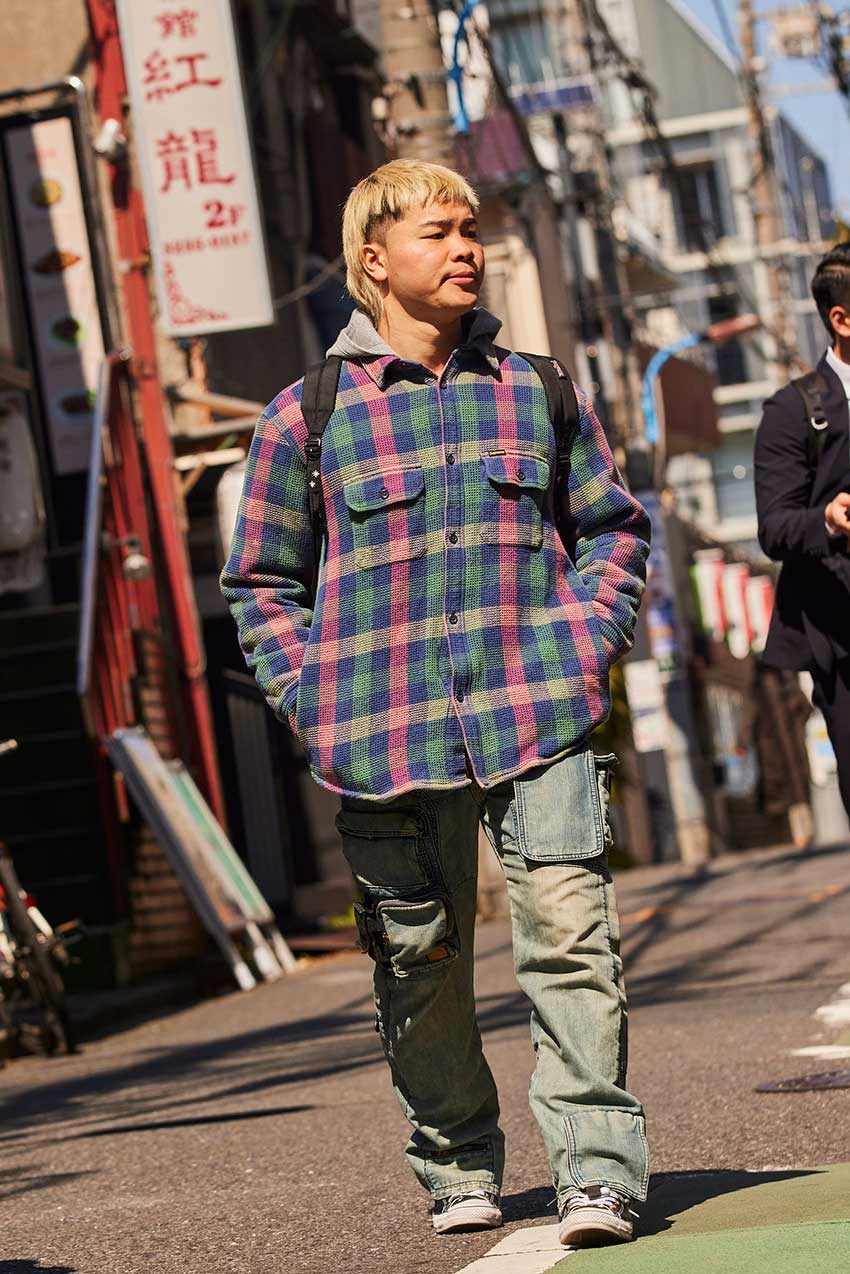 私服見せてください」那須川天心に突撃パパラッチ！古着デニム、クロム