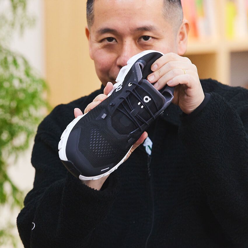 ニューバランス、アシックスetc.最新「ブラックスニーカー」をミタスニーカーズ国井さんが厳選！ - 28枚目の画像