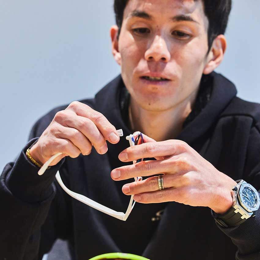 高橋尚子さんの“アレ”に憧れて。所有数200本！オークリーひと筋な佐藤悠基選手のサングラス愛 - 8枚目の画像