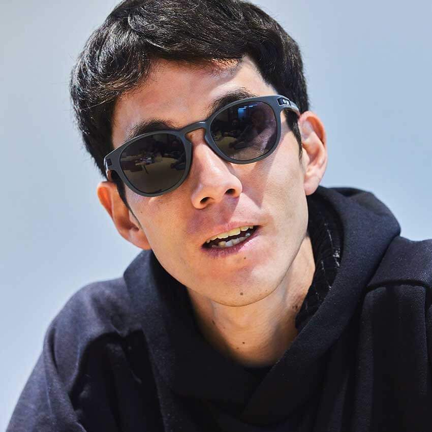 高橋尚子さんの“アレ”に憧れて。所有数200本！オークリーひと筋な佐藤悠基選手のサングラス愛 - 12枚目の画像