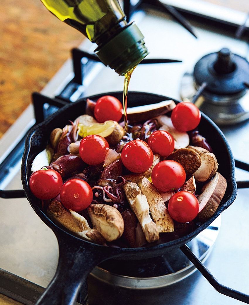 ワインと一緒に召し上がれ！春の食材を楽しむマーシー流「旬のアヒージョ」レシピ - 1枚目の画像