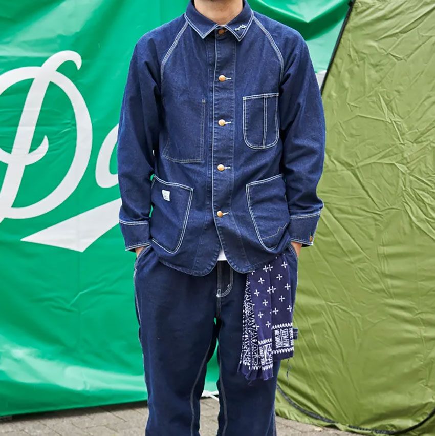 アラフィフのデニムセットアップは“濃いめ”がキブン。洒落た先輩たちに学ぶ着こなし術 - 9枚目の画像