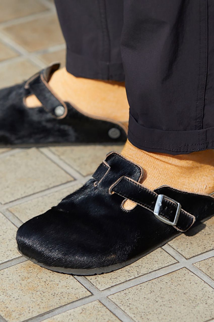 やっぱり役立つ“黒カーディガン”！ユニクロ、アンフィルetc.街の洒落者が選んだブランドとは - 7枚目の画像