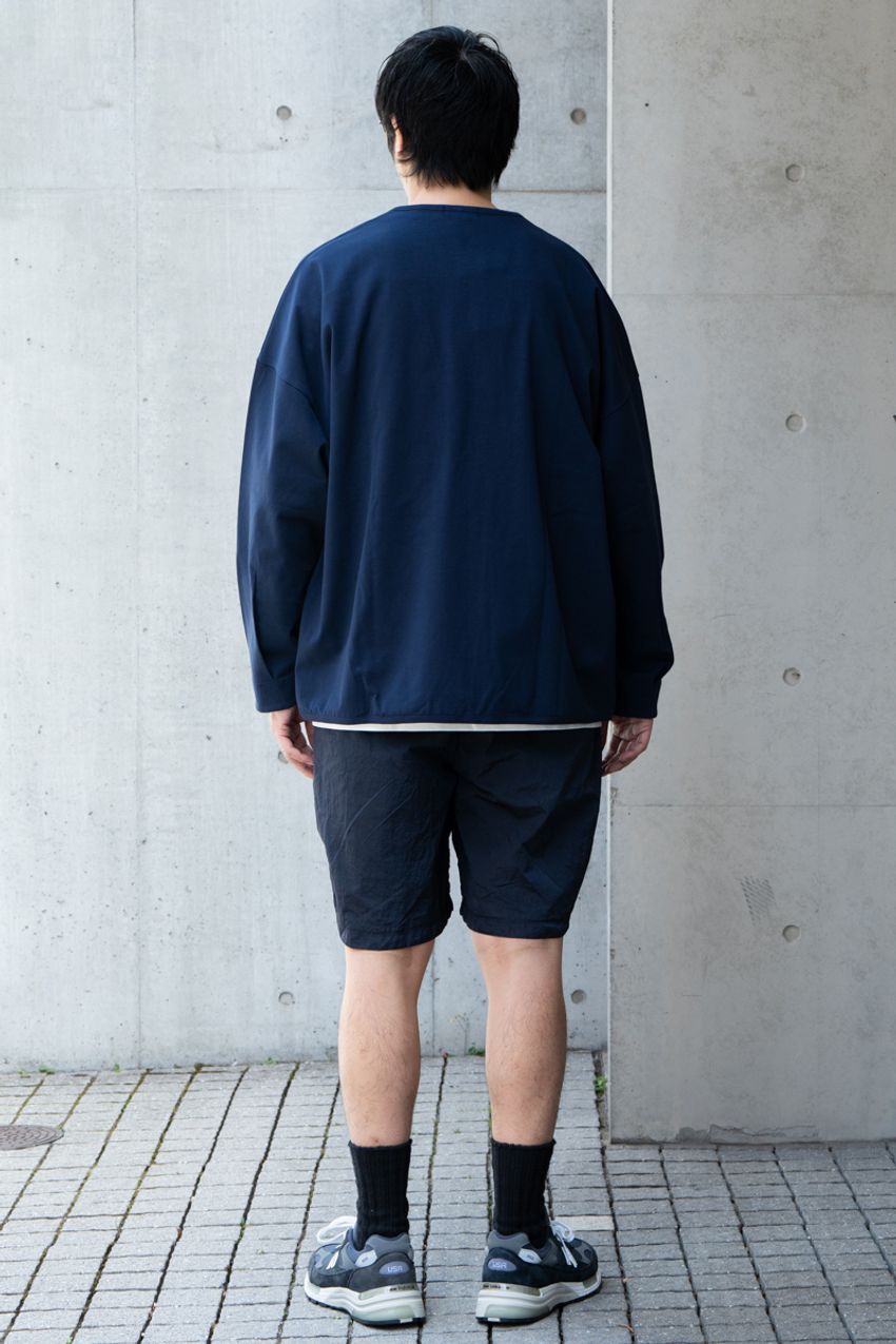 “ショーパンスタイル”を大人に着こなす方法を街角スナップで検証！ポイントは上品トップス＆黒で引き締め - 9枚目の画像