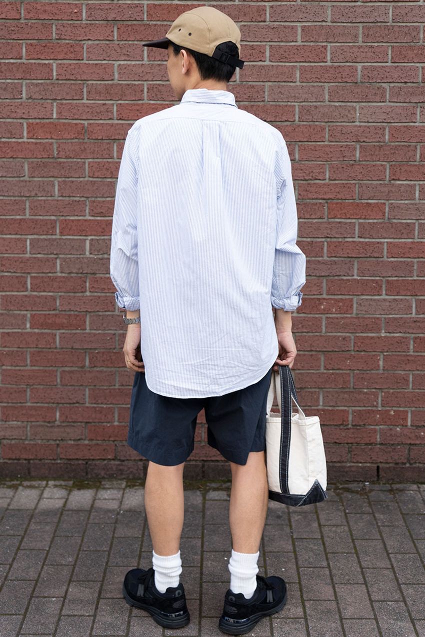 “ショーパンスタイル”を大人に着こなす方法を街角スナップで検証！ポイントは上品トップス＆黒で引き締め - 3枚目の画像