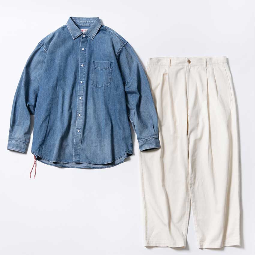 デニムシャツ2万7280円／ビームス ジャパン　03-5368-7300　カットソー8800円／リーバイス ブルータブ（リーバイ・ストラウス ジャパン　0120-099-501）　デニムパンツ2万6400円／サタデーズ ニューヨークシティ　03-5459-5033