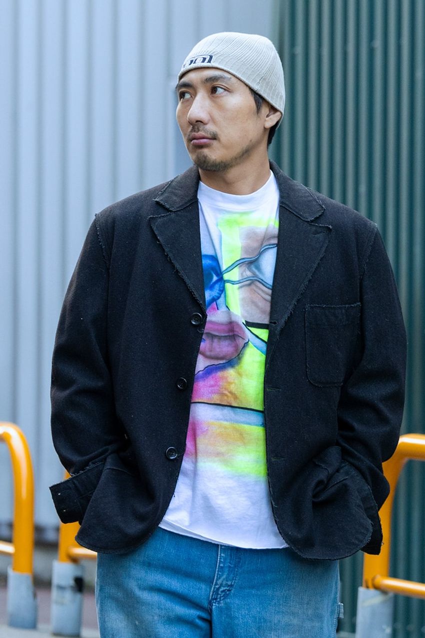 デニムは古着を愛用中。ブラック、ダメージetc.コーデにこなれ感を出した3人のスタイル好例 - 9枚目の画像