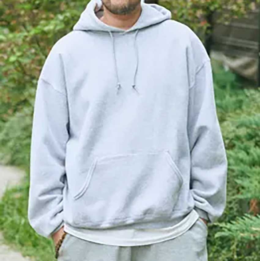 結局グレーの「パーカ」に首ったけ。チャンピオン以外で着るならどのブランドがいい？ - 9枚目の画像