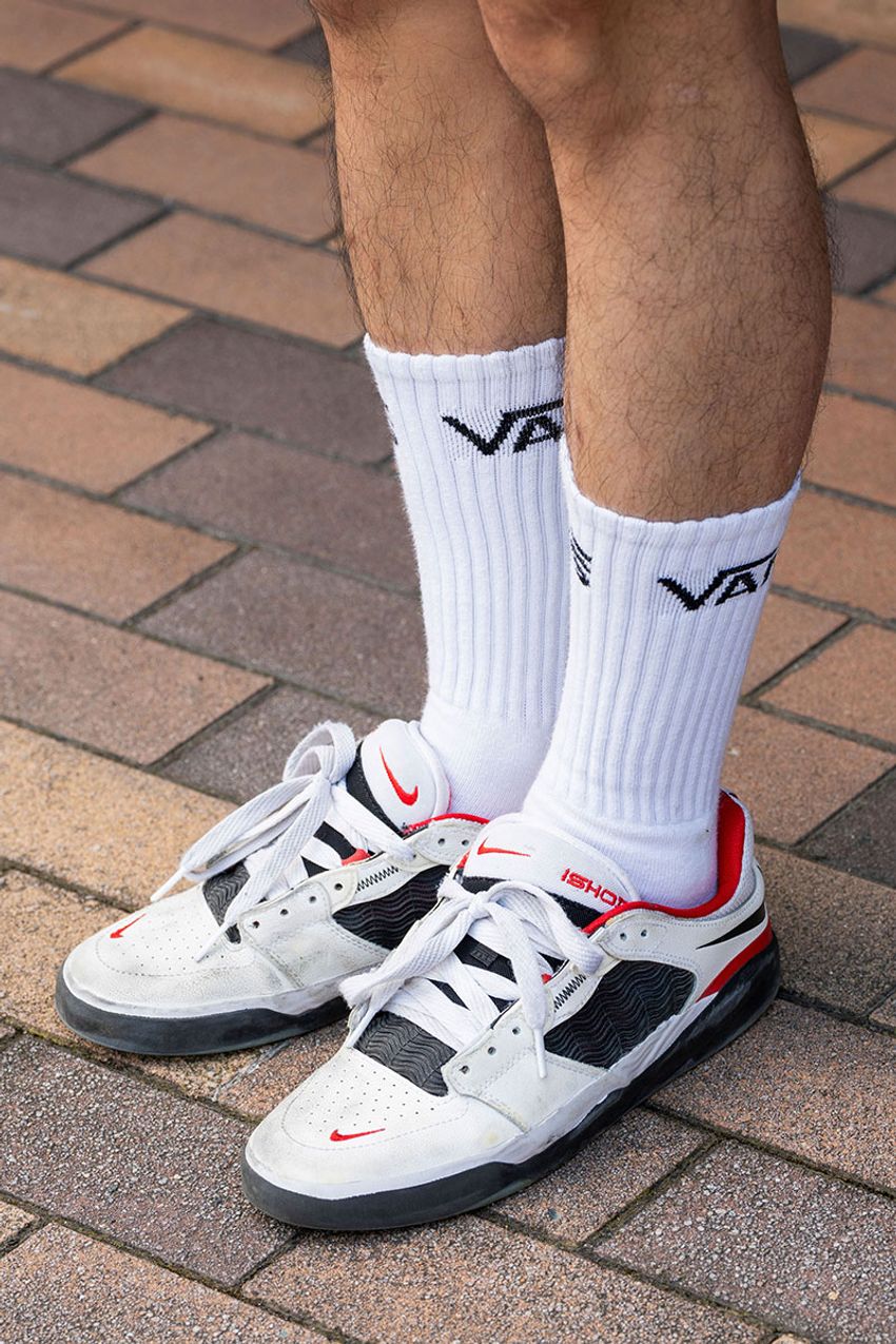 【ロンTの季節です】いい感じにGWを過ごすために一着は用意を！3名の洒落者が選んだのは…… - 11枚目の画像