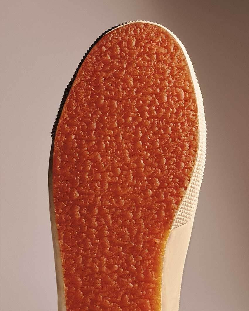 稀少！スペルガの名作「2750」、100周年記念モデルは80年ぶりの“MADE IN ITALY”！ - 7枚目の画像