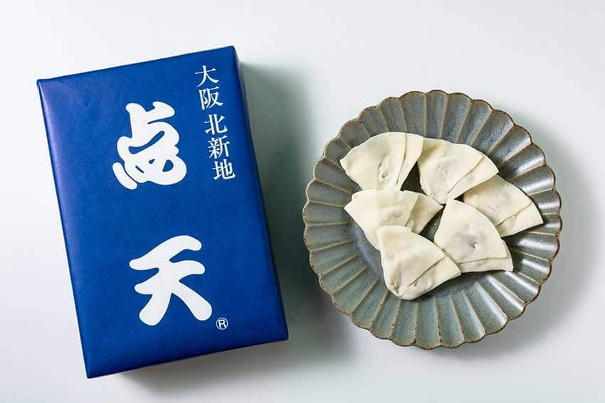 ひとくちサイズで食べやすく、焼き方も簡単。冷凍ではなく生の餃子なので出来たてのおいしさを味わえる