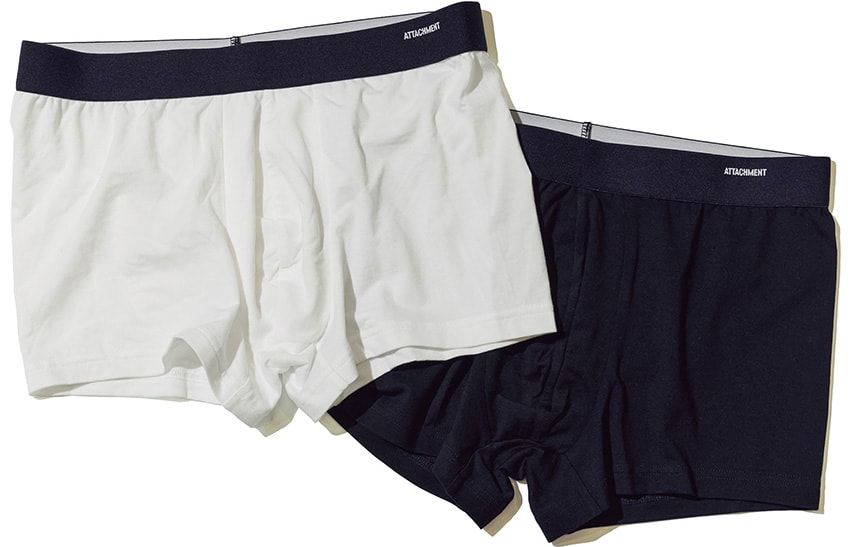 「アタッチメント」のアンダーウェア。透けない程度に極力薄く、伸縮性を追求。そんな素材感にこだわって1年以上かけて作り込んだパンツ。