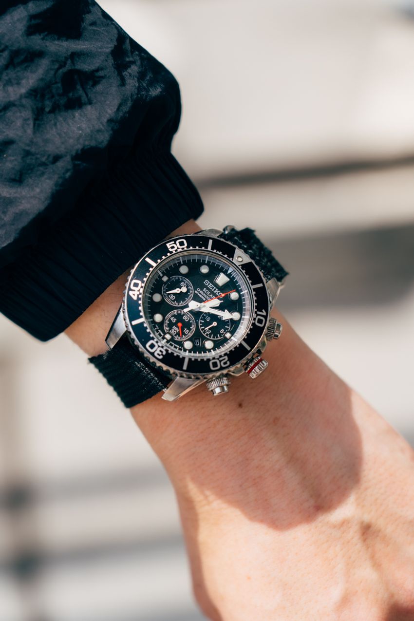 ショーツと相性のいい“キャラ立ちスニーカー”。みんなが合わせたブランドとモデルは？ - 5枚目の画像