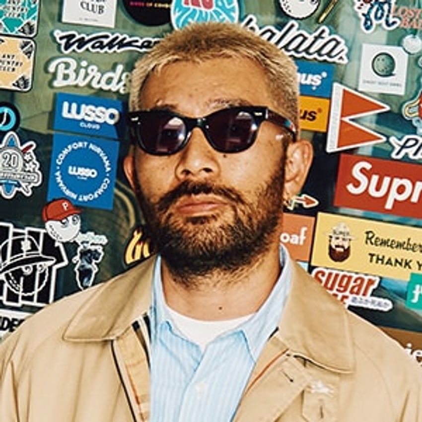 靴は「ヴァンズ」、ウェアは「パレス」。スタイリスト笹川陽介の“ストリート”なゴルフアイテム - 1枚目の画像