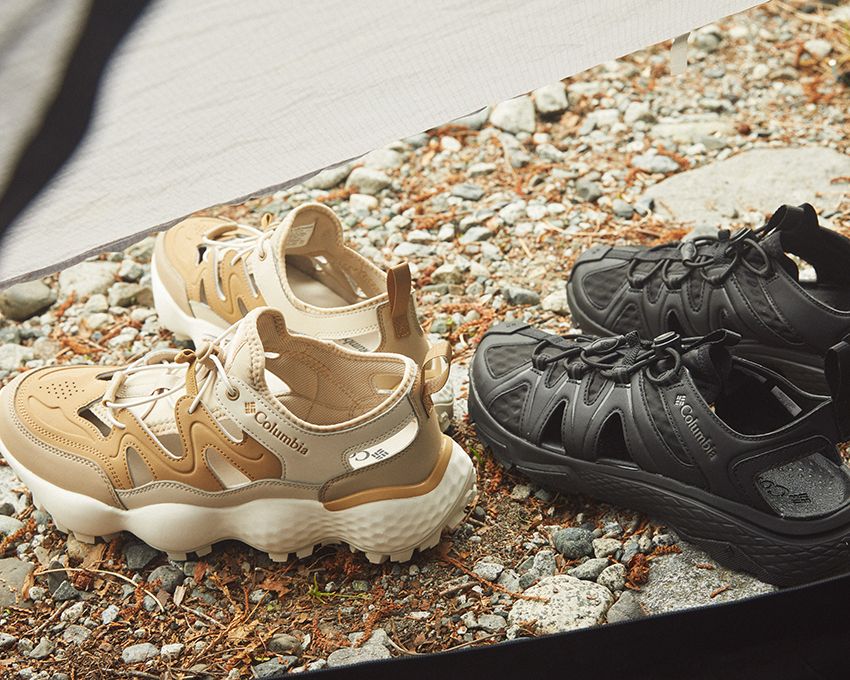 左：「スライブ リバイブ シャンダル」1万3970円、右：「ピークフリーク ラッシュ シャンダル」1万4300円／ともにコロンビア（コロンビアスポーツウェアジャパン　0120-193-803）