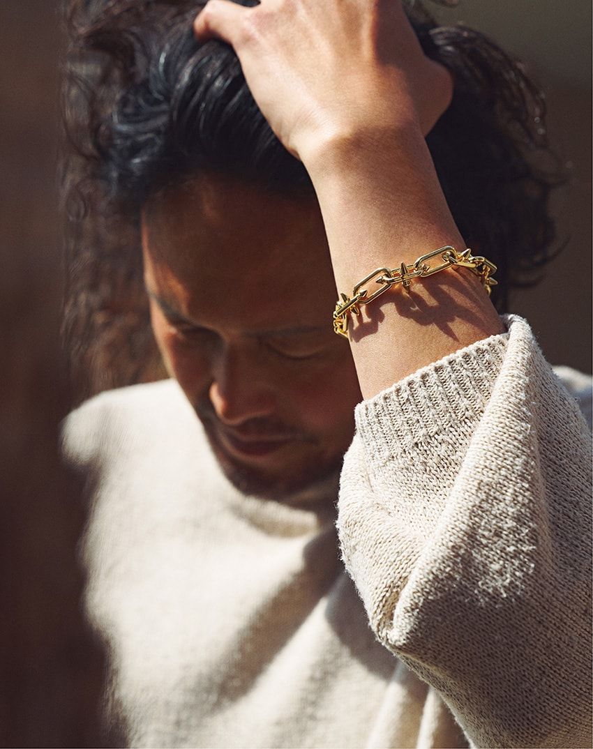 ディオール、カルティエ、ティファニー。気分にもスタイルにも合う“潮風漂うラグジュアリー”3選 - 1枚目の画像