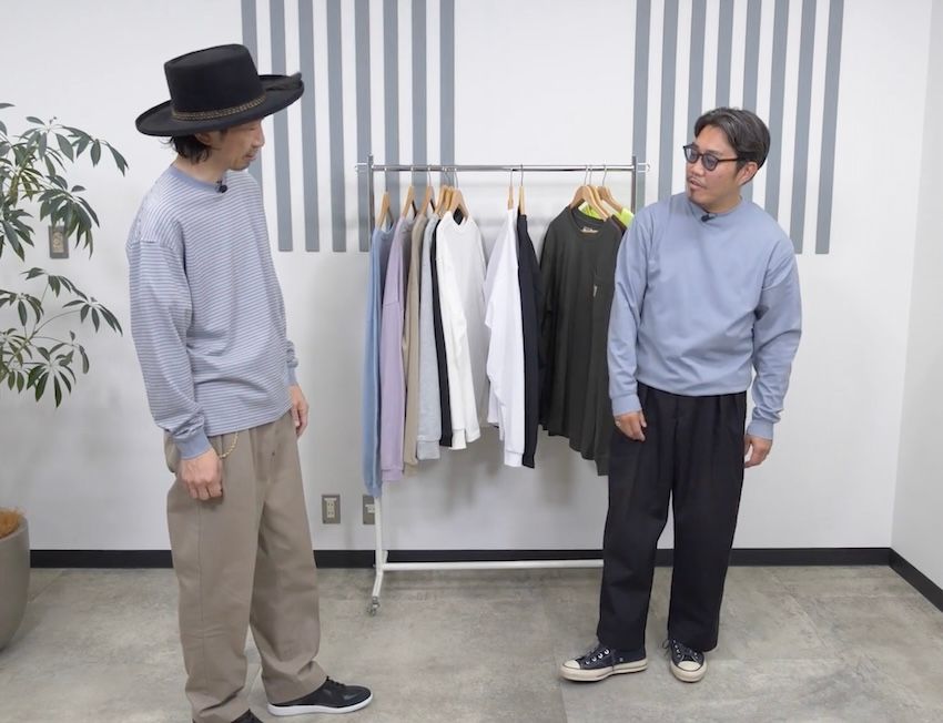 ハラ（178cm、60kg）、キクチさん（171cm、70kg）ともに「アンフィーロ」のLサイズを着用