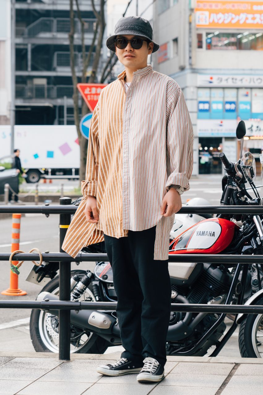 「極論、春はコンバースとシャツがあればいい」。そう証明する三者三様の好サンプル - 2枚目の画像