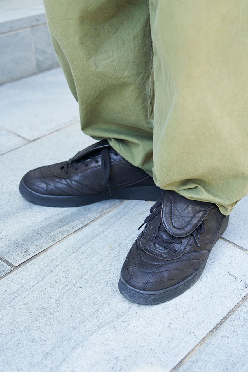 春の街角で見つけた「古着使いが巧みな3名」を勝手に招集！現行品にない魅力を再確認 - 4枚目の画像