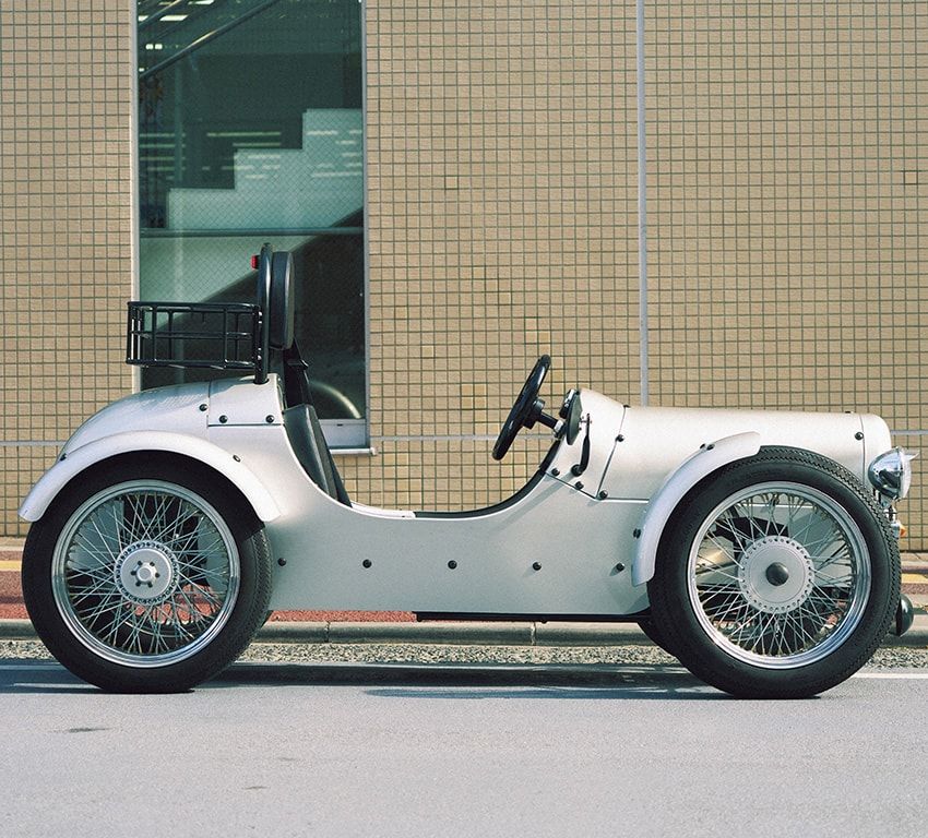 車検、ヘルメット不要のクラシックな原付ミニカーをEV仕様にアップデート！ゴーカート感覚が面白い - 1枚目の画像