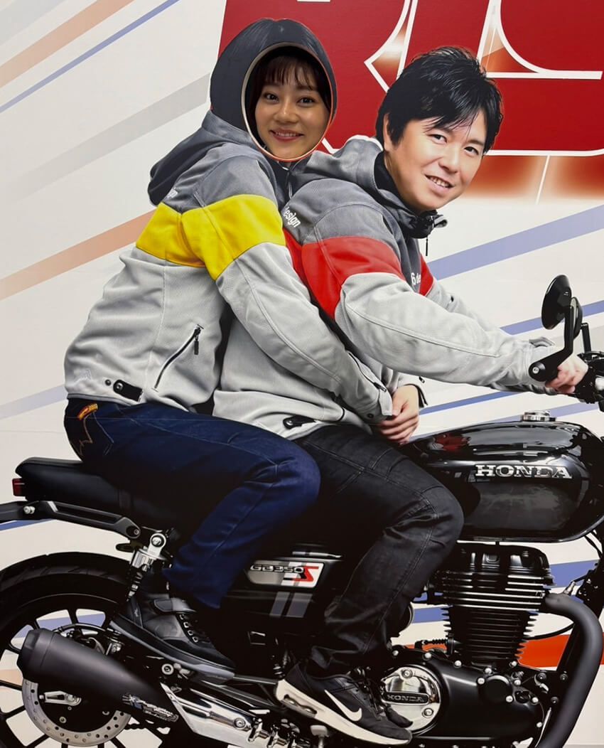 黄色いメッシュジャケットは、私も持っています（笑）。