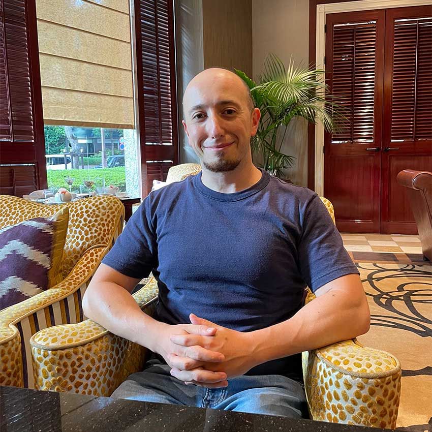 マッシミリアーノ・スガイ●1983年生まれ、日本食が大好きなイタリア人フードライター。 KADOKAWAよりフードエッセイ『イタリア人マッシがぶっとんだ、日本の神グルメ』を出版。日伊文化の違いの面白さ、日本食の魅力、食の美味しいアレンジなどをイタリア人の目線で発信中。