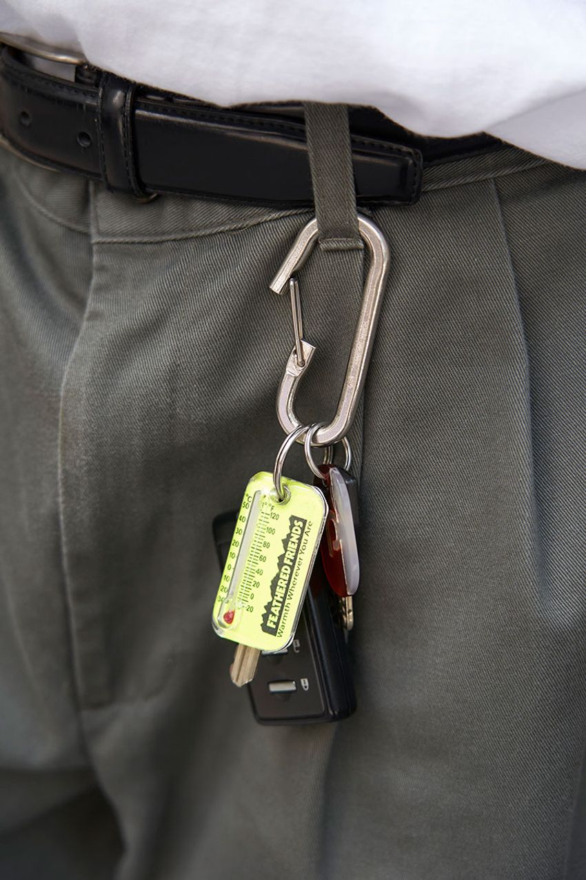 大人の“タックイン”をさらにお洒落に！ベルトとキーリングの重要性を示す3名をスナップで - 6枚目の画像