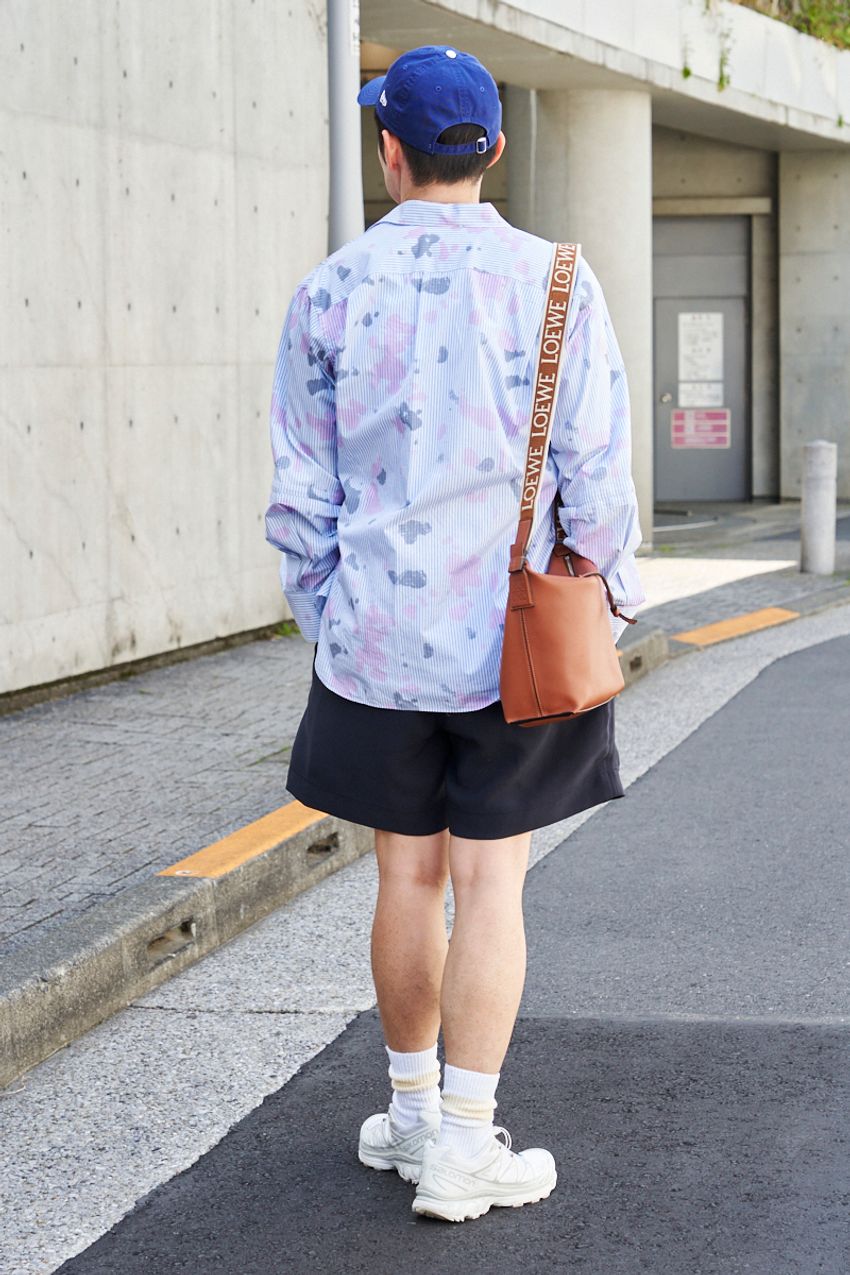 「シャツ+ショーツ」が着られるのは今！巧みに身に纏う3人衆をスナップで - 3枚目の画像