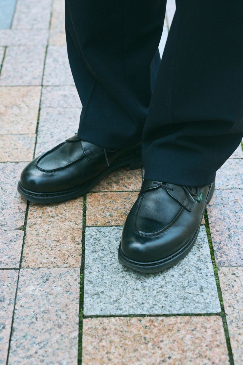 三者三様の“シャツ”の着こなし方をお洒落賢人のスナップで。ルーズに、ジャストに、きれいめに - 4枚目の画像