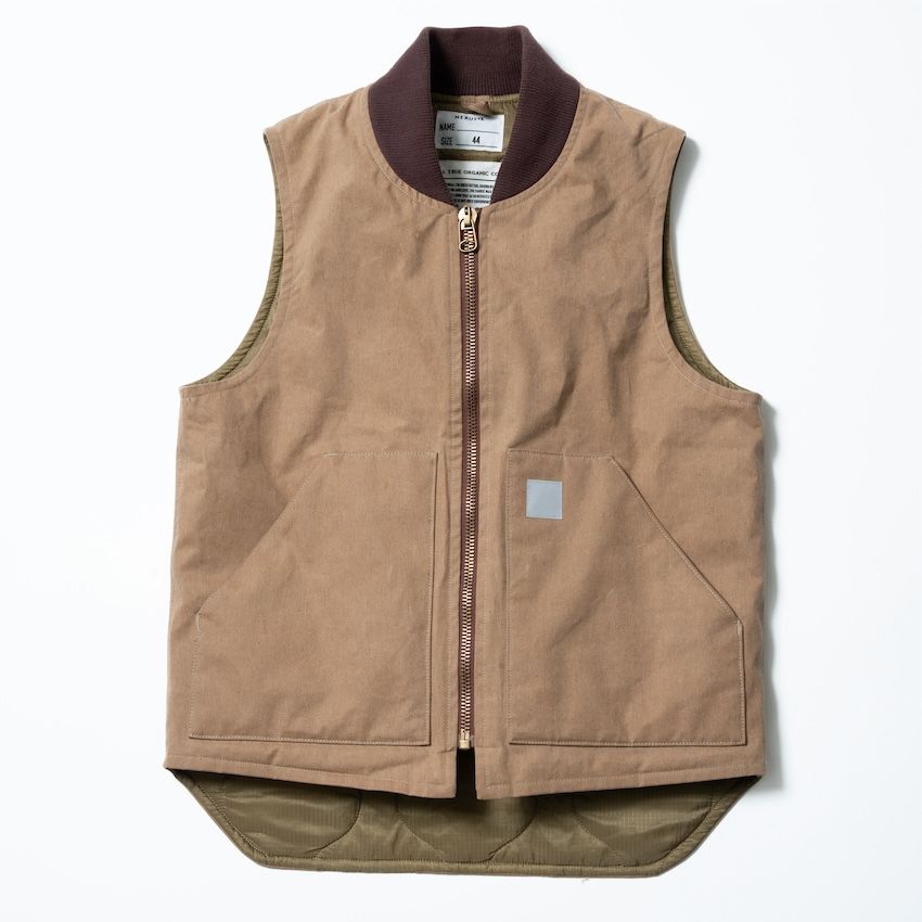 「ネクサスセブン」のベスト（原 私物）