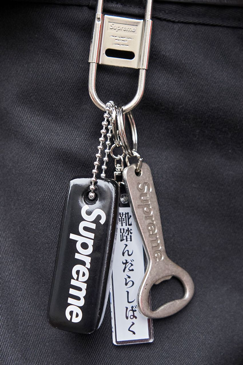 30代、40代の「シュプリーム」が似合う人SNAP。取り入れるべきアイテムと着こなしのヒント - 7枚目の画像