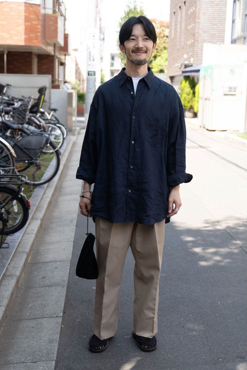 シャツ＝グラフペーパー