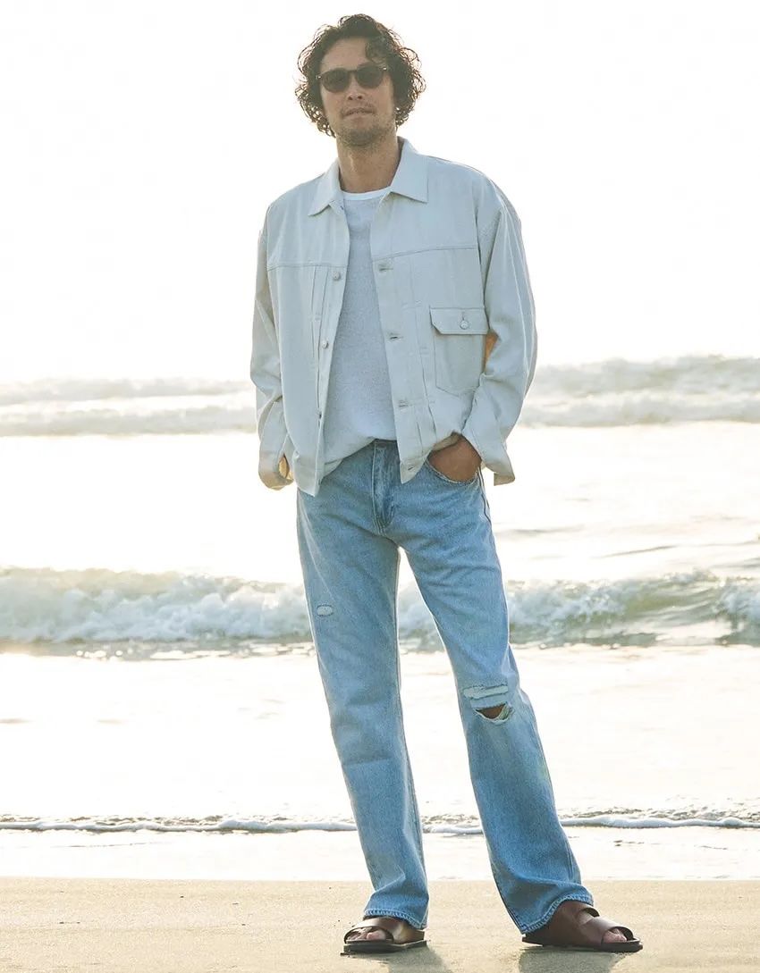 着る場所を問わない「海な定番服」で上品なスタイルある大人に。リーバイス 517やパタゴニアetc. - 4枚目の画像