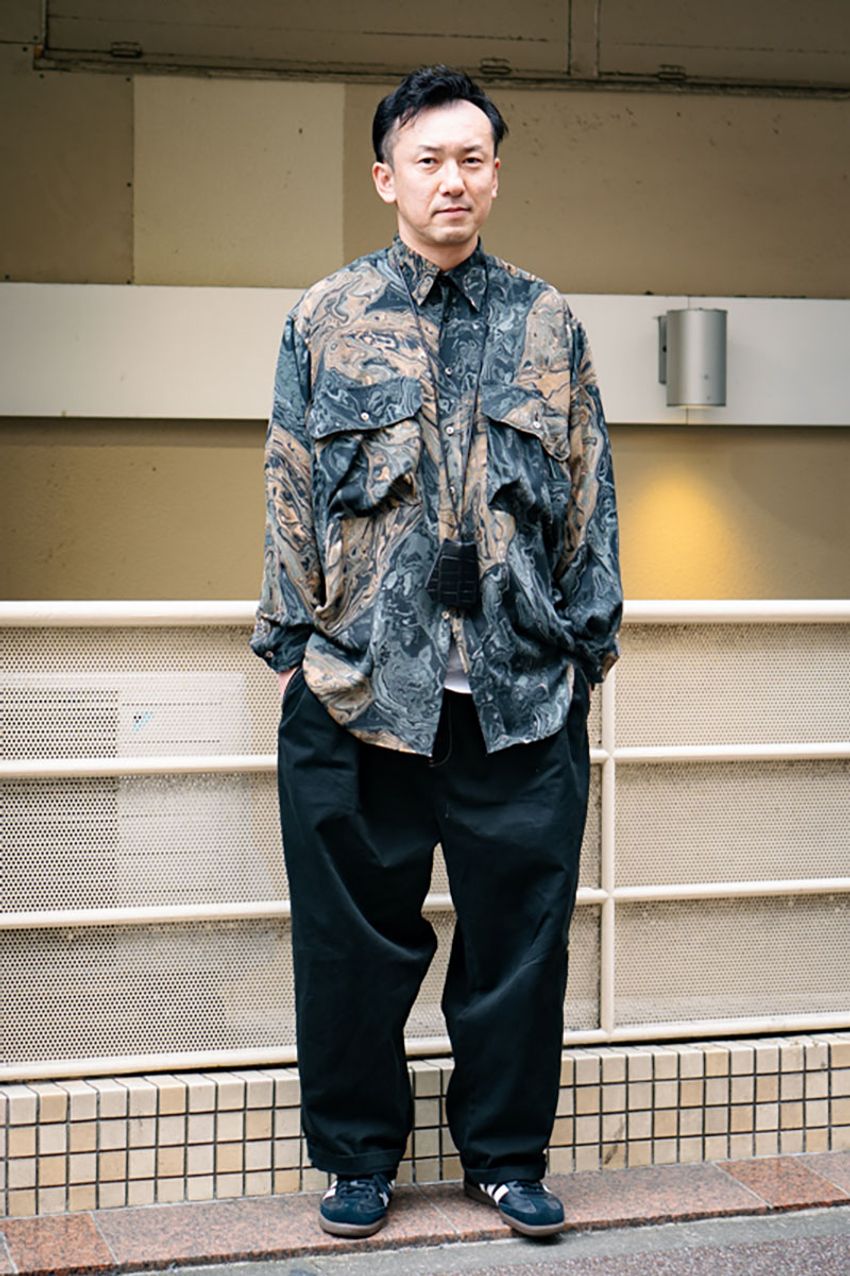 GU、ディッキーズetc.汎用性No.1の“黒パンツ”、洒落者たちが選んだブランドと着こなし - 2枚目の画像